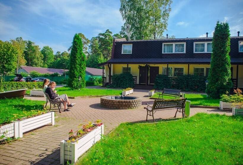 בית מלון כפרי Park