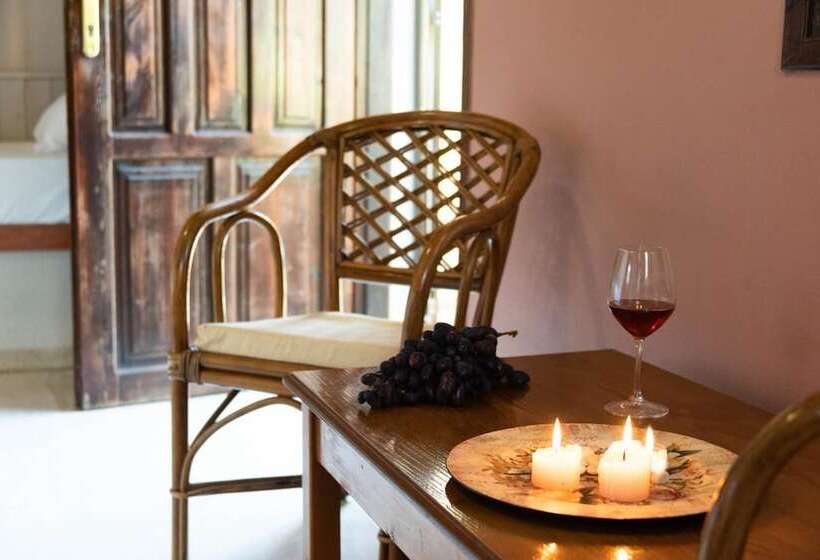 پانسیون Anneta Studios