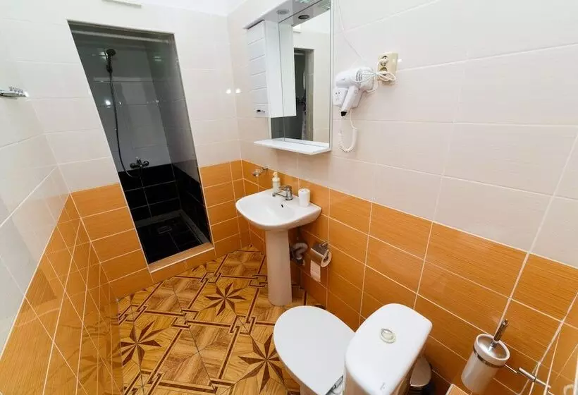 Majatalo Guest House Casa Blanca