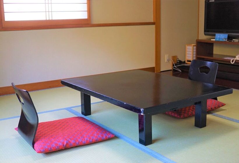 ریوکان Japanese Style Hotel Yuuhigaura