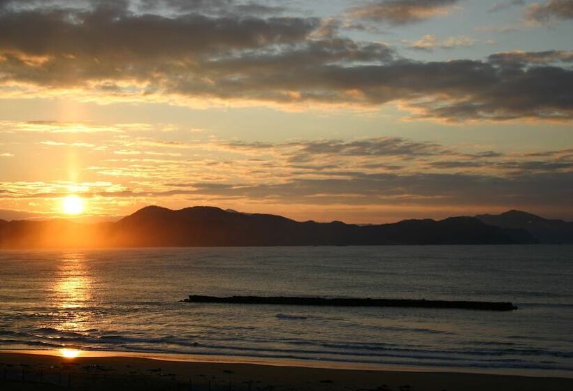 ریوکان Japanese Style Hotel Yuuhigaura