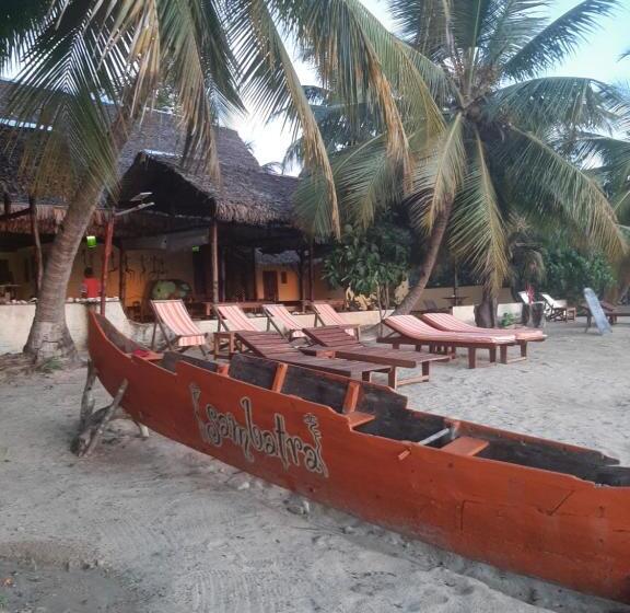 تختخواب و صبحانه Sambatra