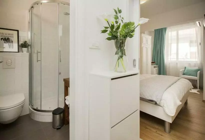 Apartmani Leo Marin