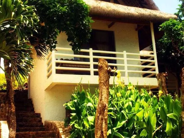 Hotelli Alta Vista Ilocandia Inc