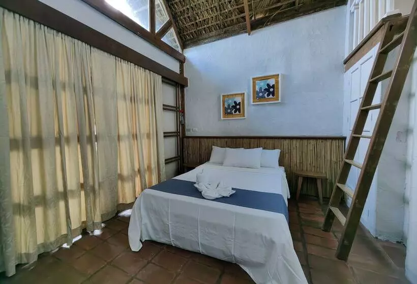 Hotelli Alta Vista Ilocandia Inc