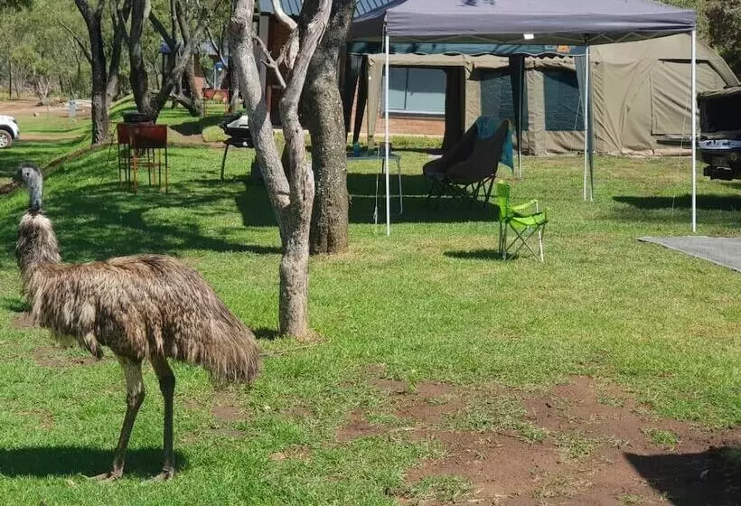 Hotelli Ruah Park Camping & Outdoor