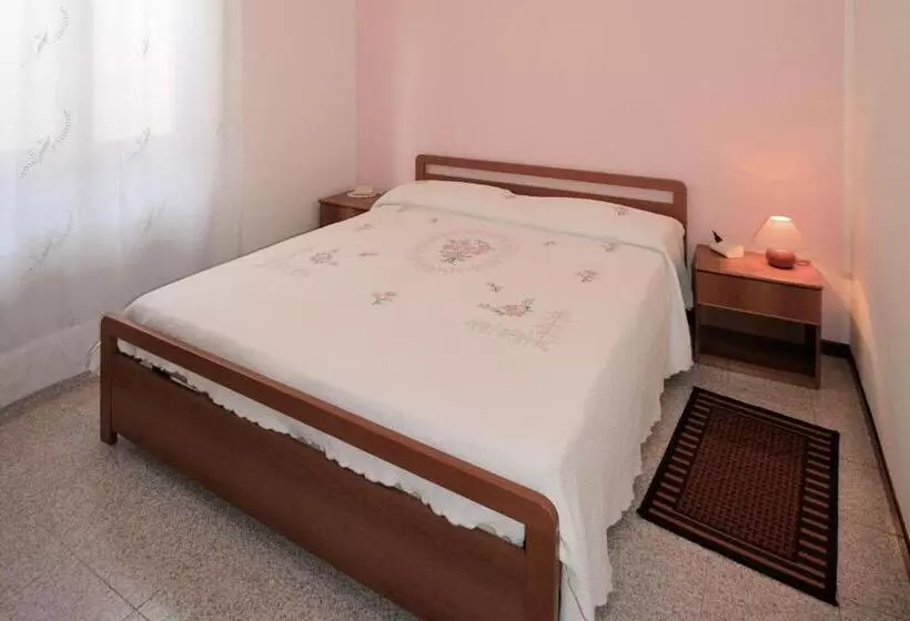 Maaseutuhotelli Agriturismo Runchee