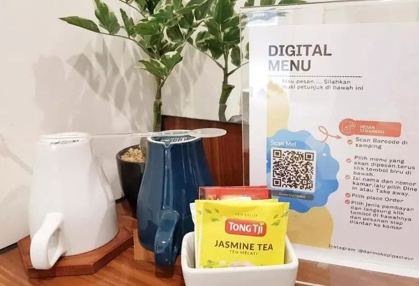 ペンション Urbanview Darmo Residence Bandung