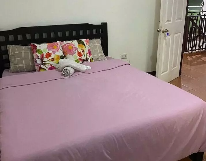 ペンション Rachel S Bed And Breakfast Near Tagaytay