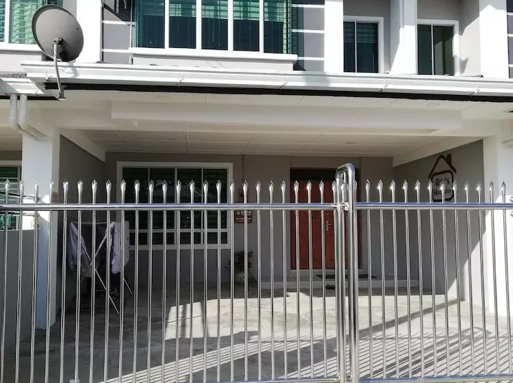 Ray's Homestay