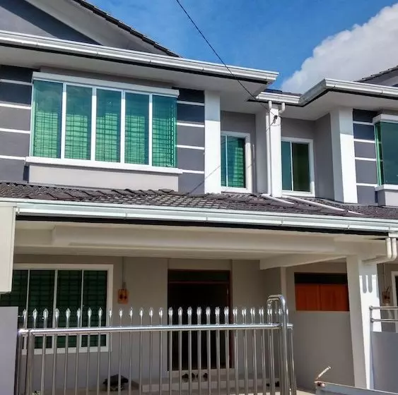 Ray's Homestay