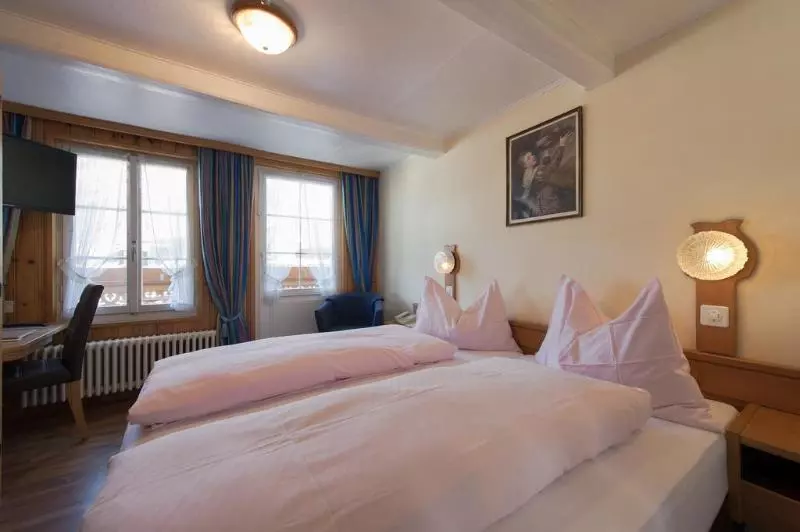 Alpenblick Hotel & Restaurant Wilderswil By Interlaken