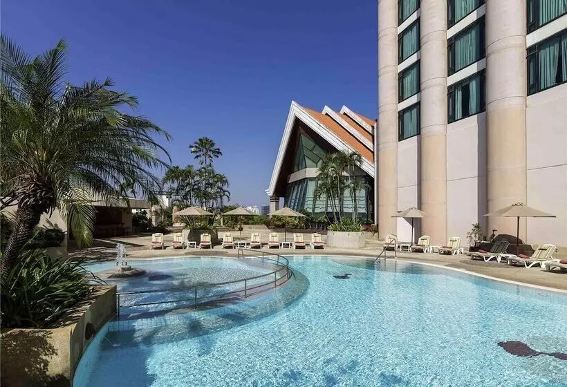 هتل Pullman Khon Kaen Raja Orchid