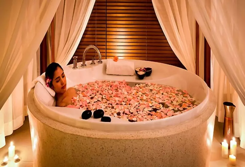 هتل Pullman Khon Kaen Raja Orchid