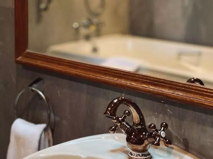 Royal Phuket City Hotel Sha Extra Plus