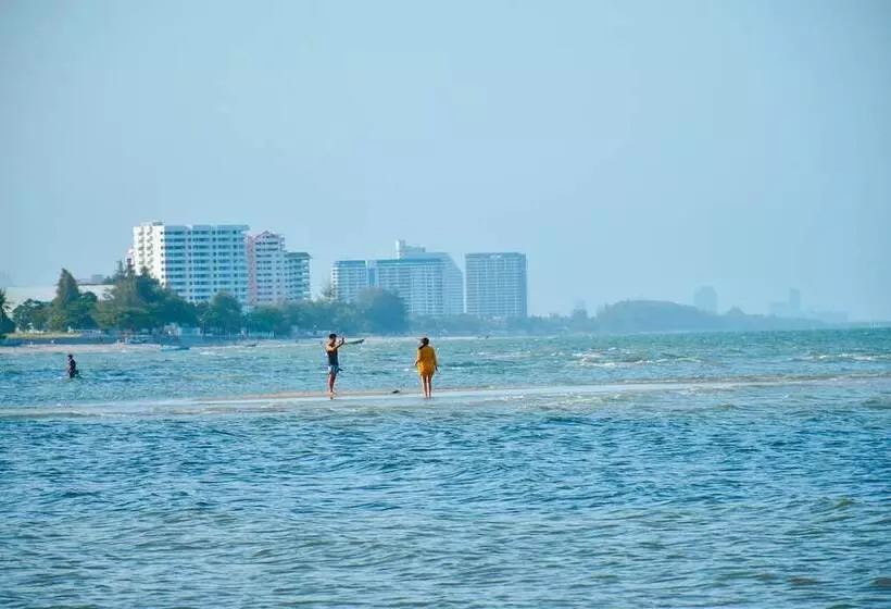 فندق Sea Memories White Sand Beach