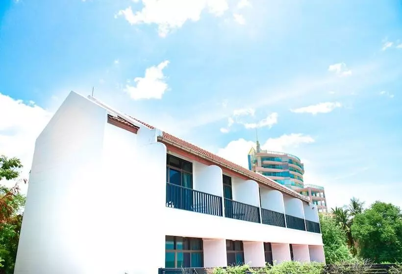 فندق Sea Memories White Sand Beach