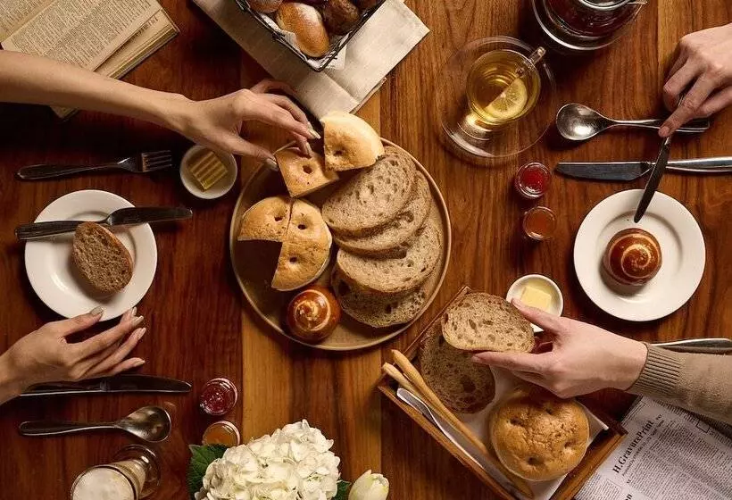 Sheraton Grande Sukhumvit, A Luxury Collection Hotel, Bangkok