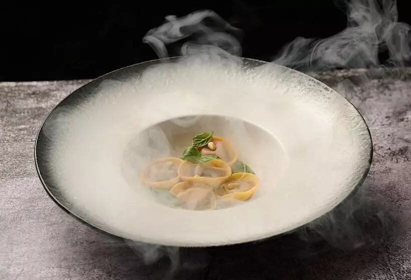 Sheraton Grande Sukhumvit, A Luxury Collection Hotel, Bangkok