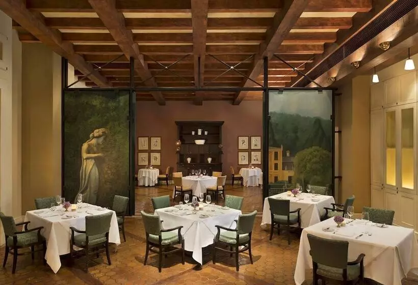 Sheraton Grande Sukhumvit, A Luxury Collection Hotel, Bangkok