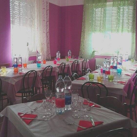 Szálloda Albergo Trilli