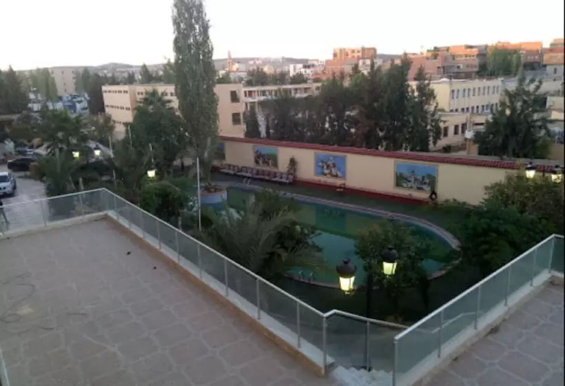 هتل Bouazza