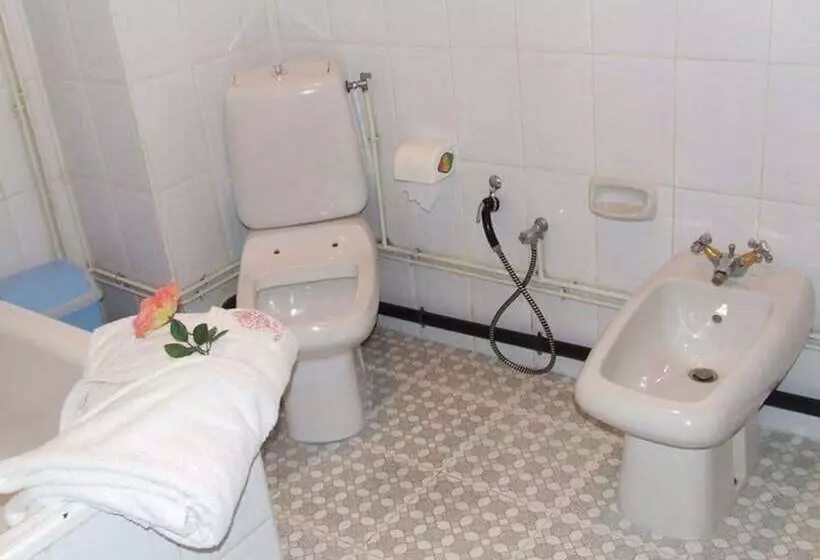 هتل Bouazza