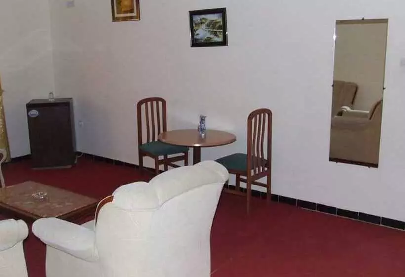 هتل Bouazza