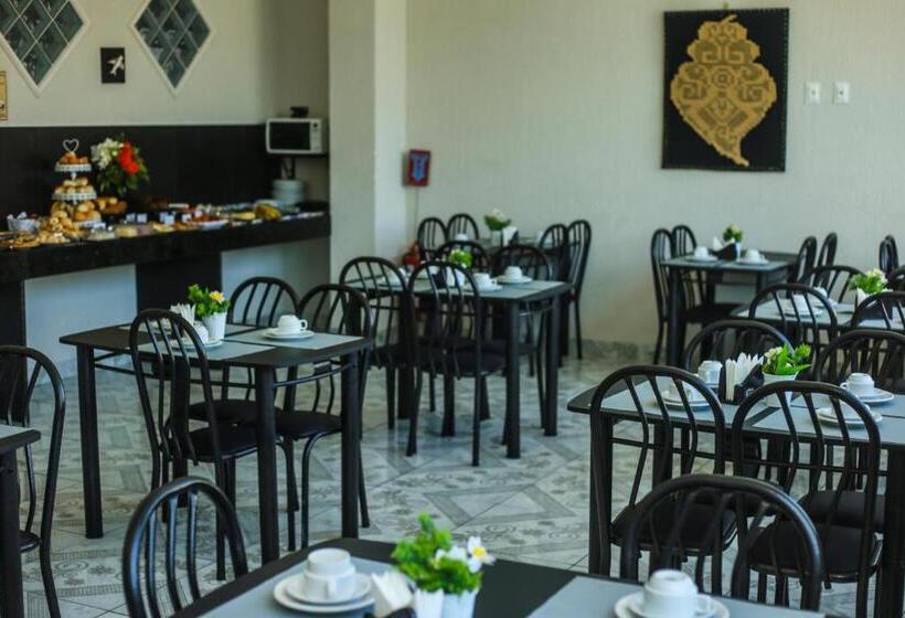 هتل Espaço Viana