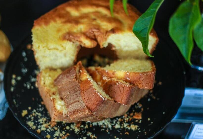 هتل Espaço Viana