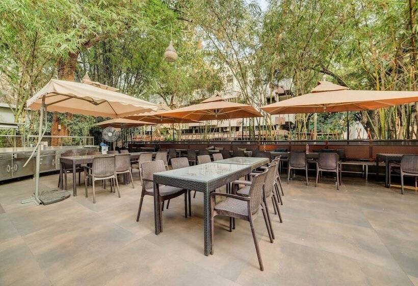 هتل Fab Krishna Presidency