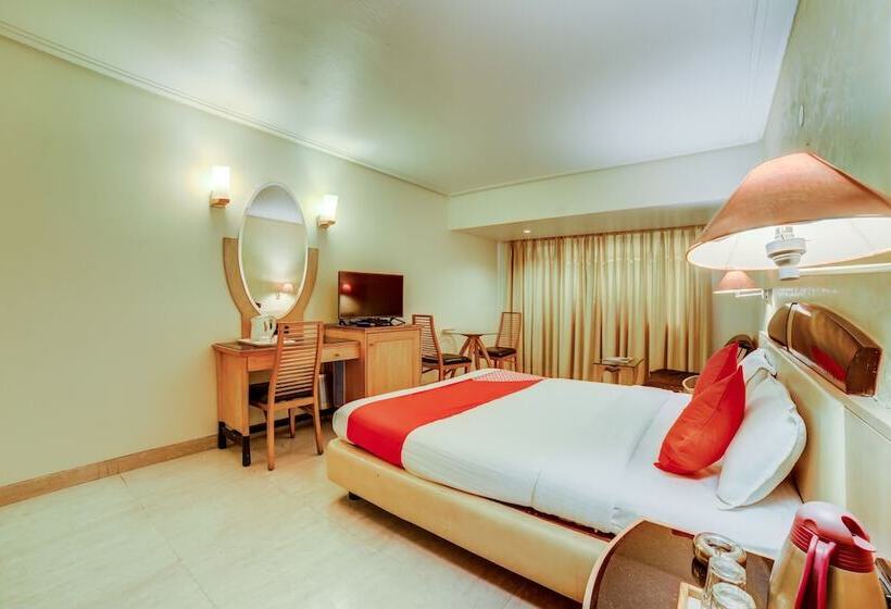 هتل Fab Krishna Presidency