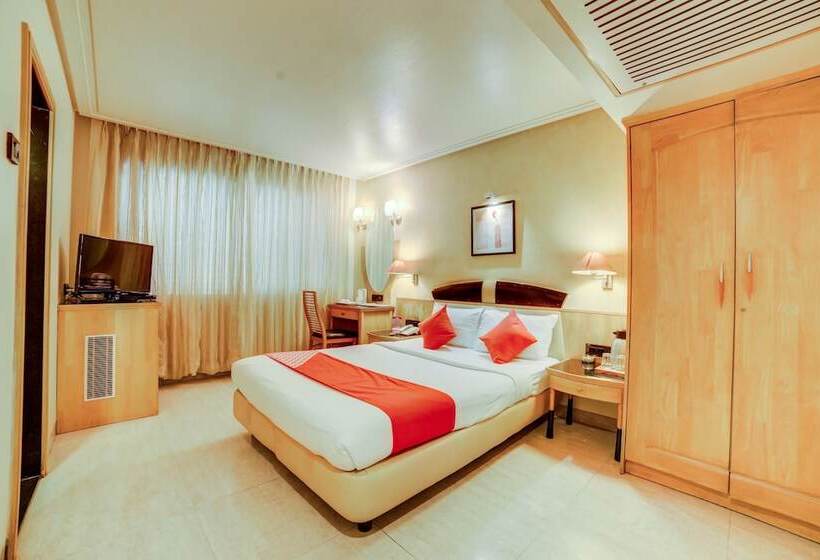 هتل Fab Krishna Presidency