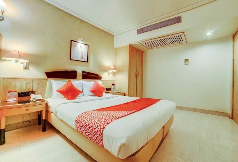 هتل Fab Krishna Presidency