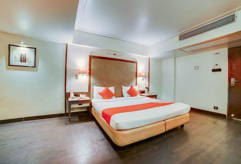 هتل Fab Krishna Presidency