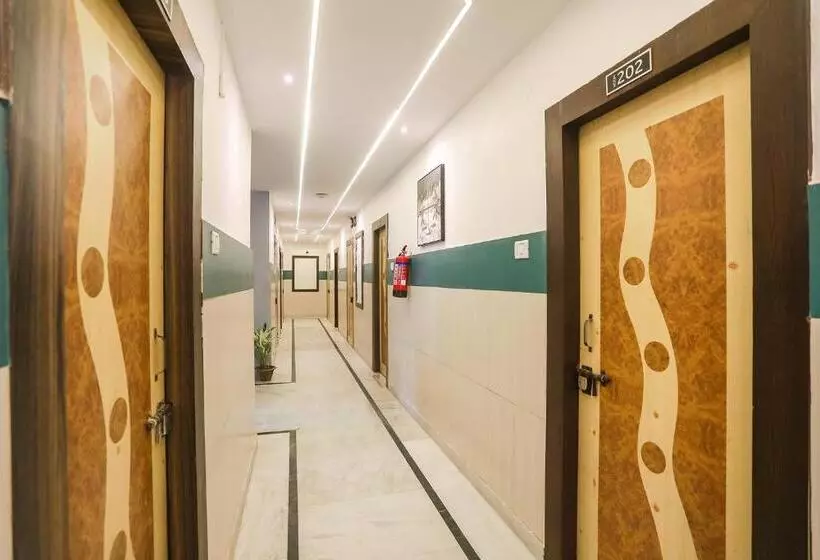 Fabhotel Greenstar Inn   Bhubaneswar Airport