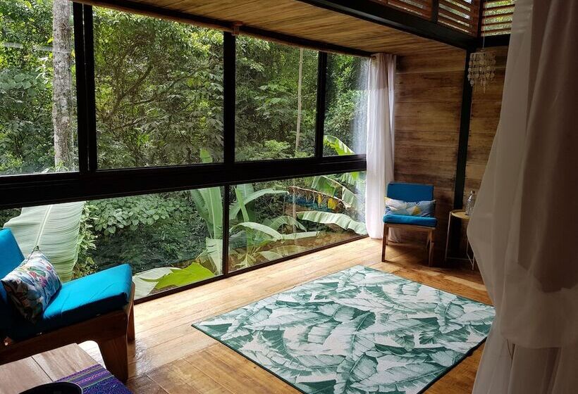 La Shamana Ecological, Concept In The Jungle