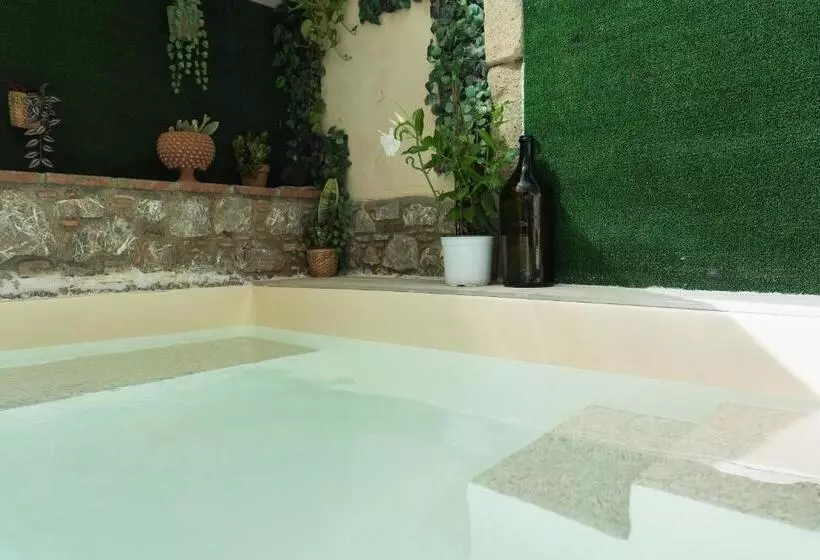 ペンション Portosalvo Rooms