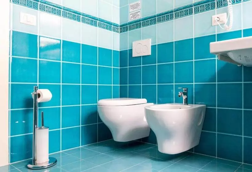 ペンション Portosalvo Rooms