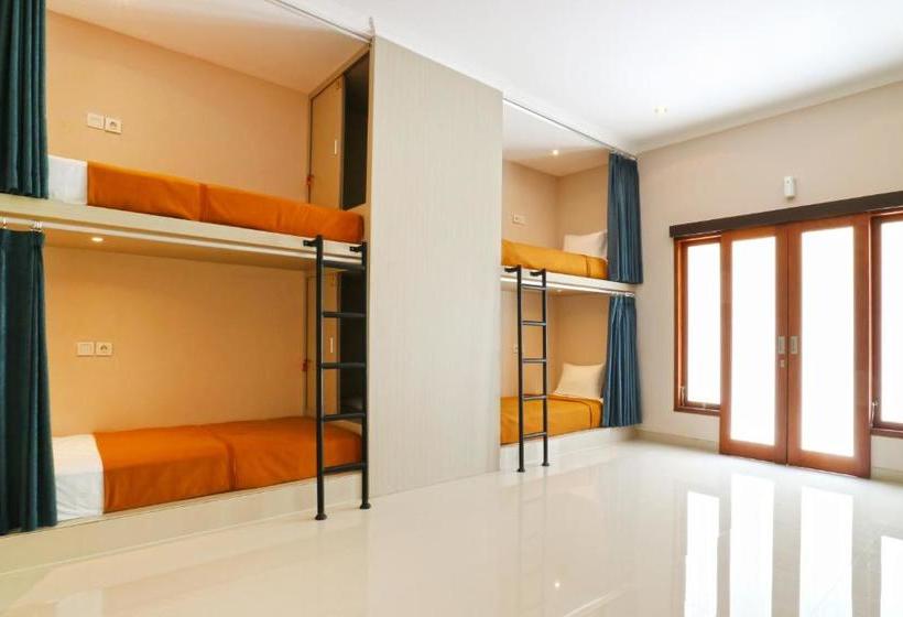 Taste Of Bali Hostel