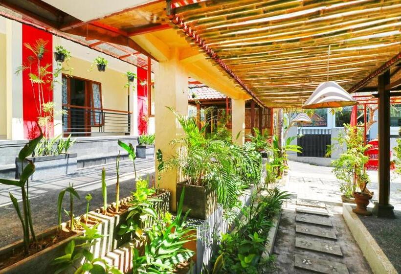 Taste Of Bali Hostel