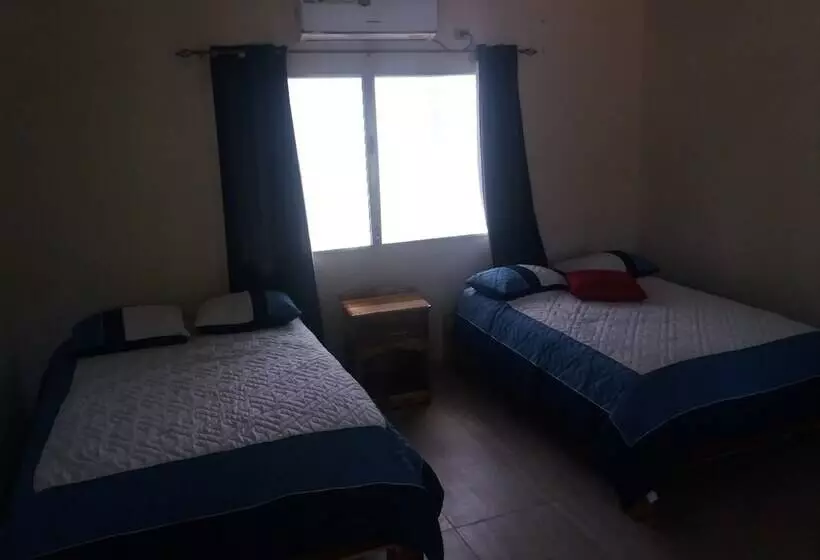 Hostal Los Laureles