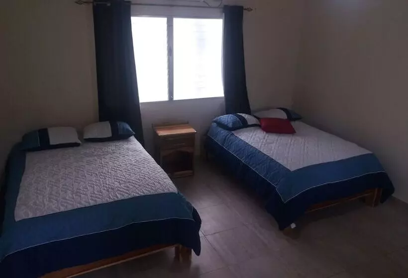 Hostal Los Laureles