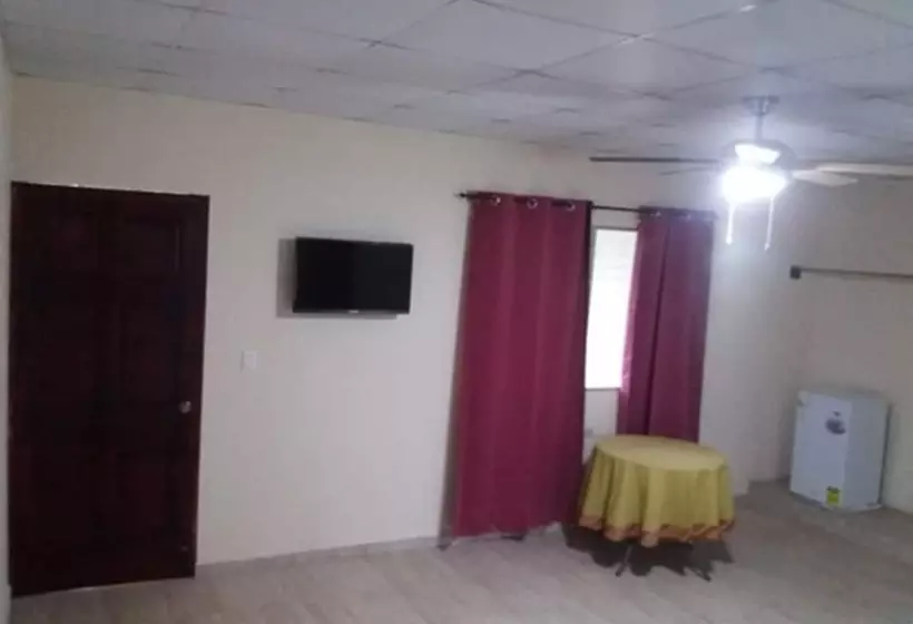 Hostal Los Laureles