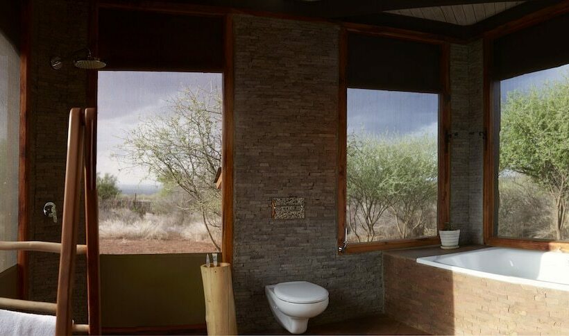 Отель H12 Elephant Gorge Camp