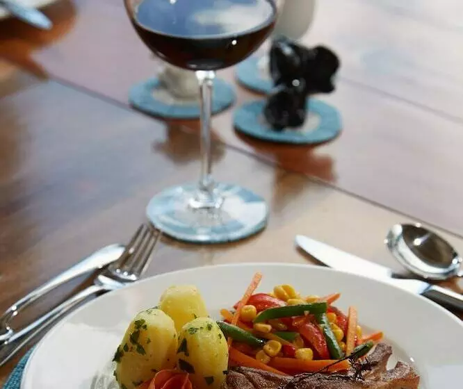 ホテル H12 Elephant Gorge Camp