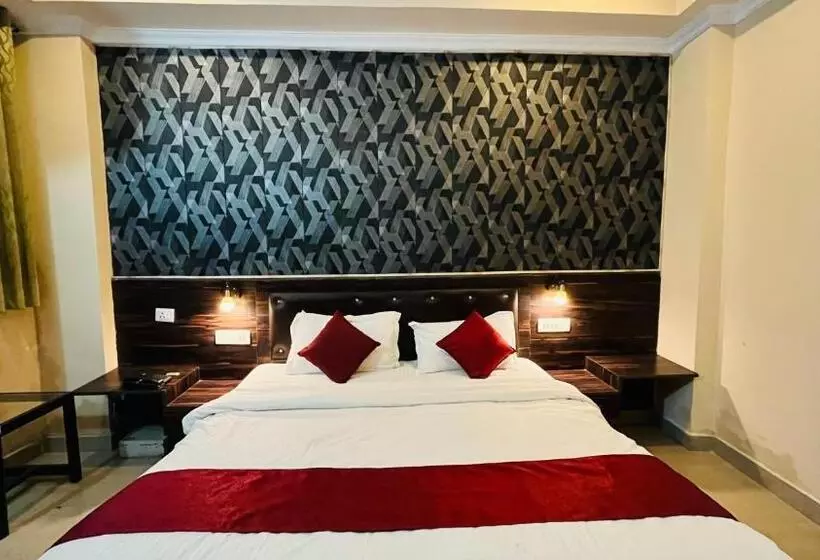 ホテル Itsy By Treebo  Coral Tree Gomti Nagar