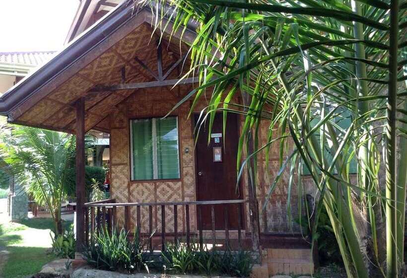 فندق Larville Pool Garden Resort & Restaurant