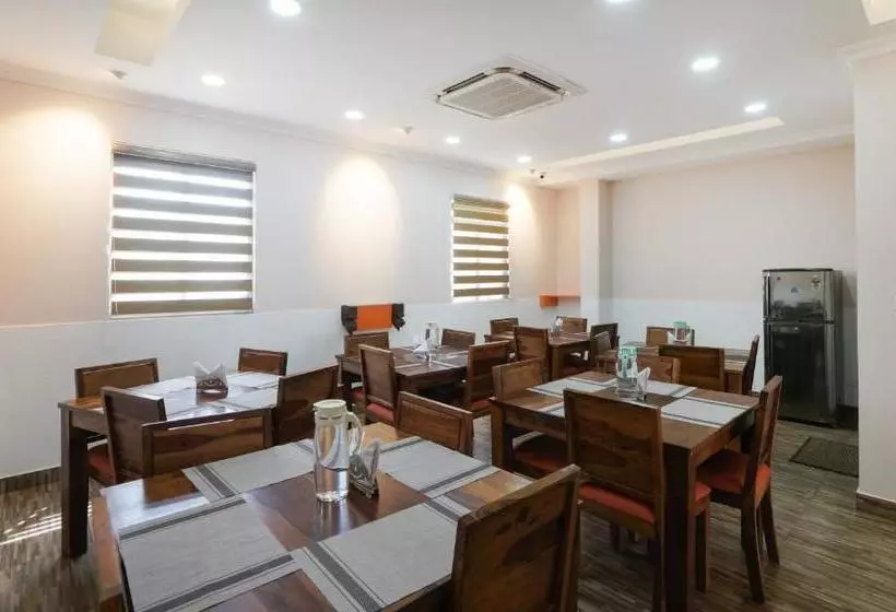 هتل Treebo Trend Madras Inn