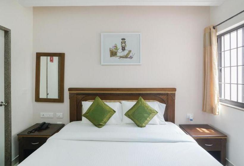 Hotel Treebo Trend Madras Inn